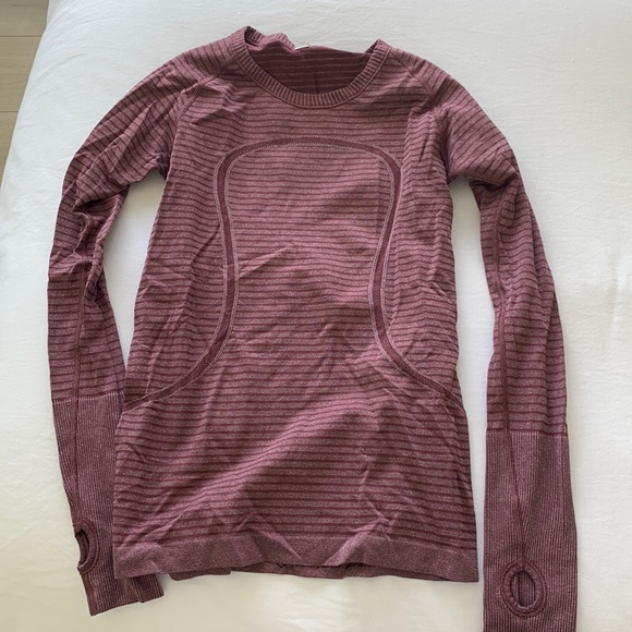 lululemon athletica Tops - Lulu size 6 long sleeve maroon